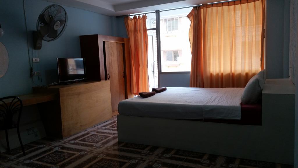 Kc'S Hideaway Hotel Jomtien Beach Exterior foto